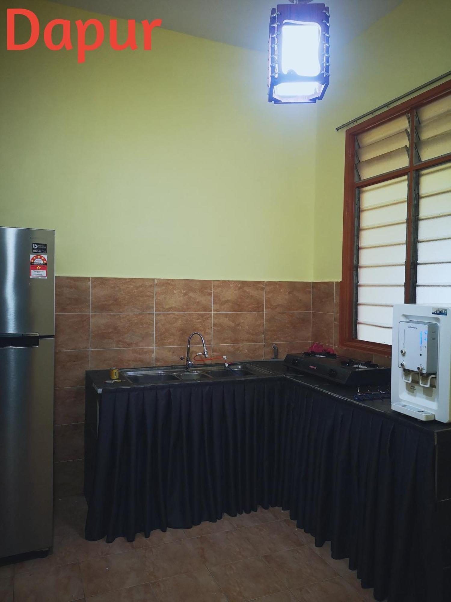 Afwan Homestay Klebang Melaka Екстериор снимка