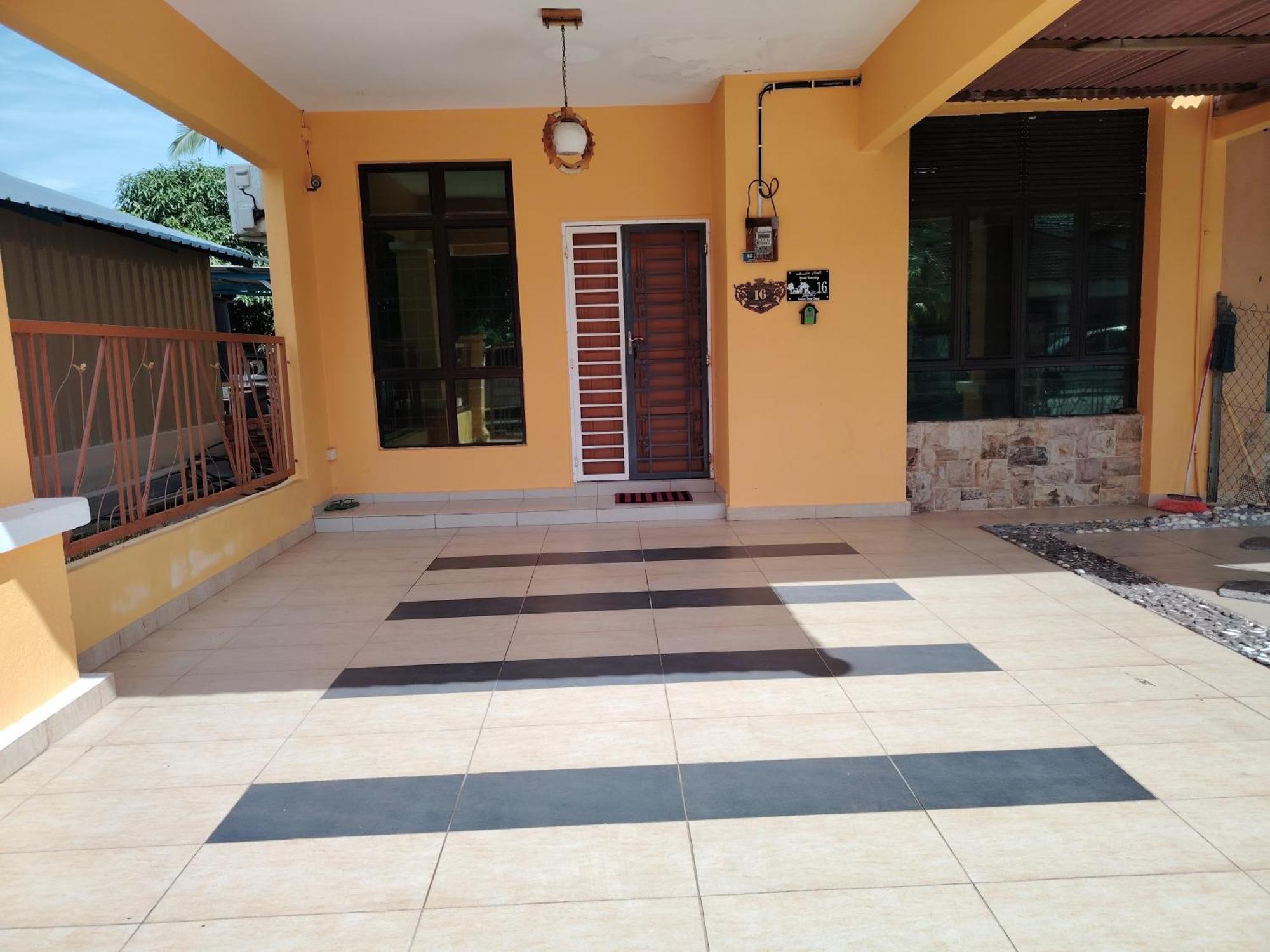 Afwan Homestay Klebang Melaka Екстериор снимка